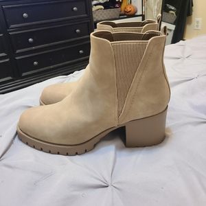 Beige Boots